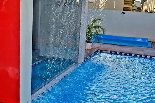 Residencial Nazareth Arena axé mói Taperapua com piscina,sauna Internet 3 suites-1